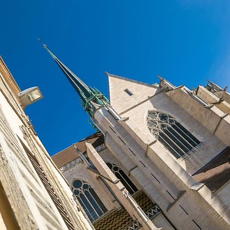 Le Saint B Au Pied De La Cathedrale Saint Benigne Apartment Dijon Exterior foto